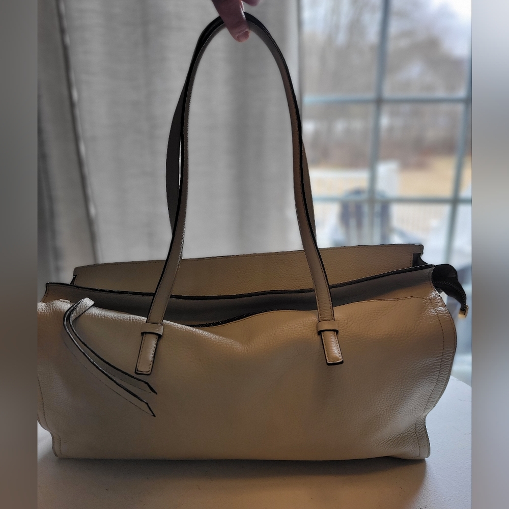 Vittoria‎ Napoli Italian Expanding Soft Leather Bag